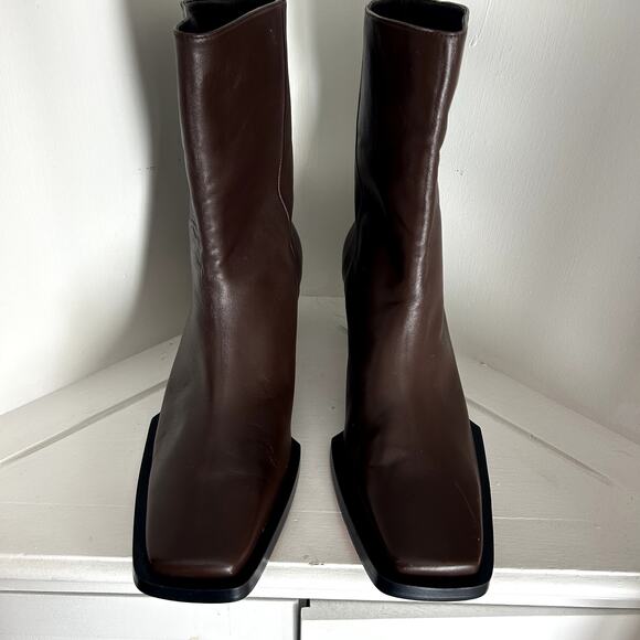 Brielle Brown Leather Bootie - SCHUTZ NEW FRAME Le Brooklyn Brown Leather Bootie Sz 41